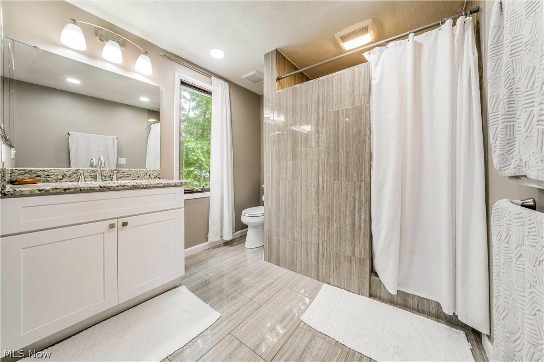 427 Armour Road Avon Lake OH 44012