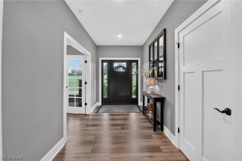 4724 Braxton Lane Wooster OH 44691