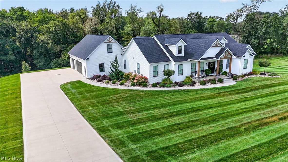 4724 Braxton Lane Wooster OH 44691