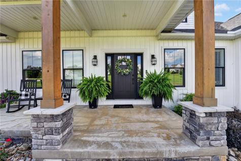 4724 Braxton Lane Wooster OH 44691