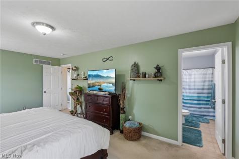 2721 Krska Place Barberton OH 44203