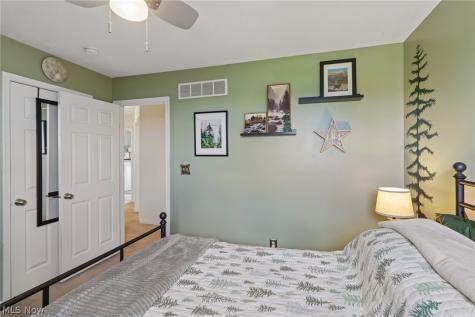 2721 Krska Place Barberton OH 44203