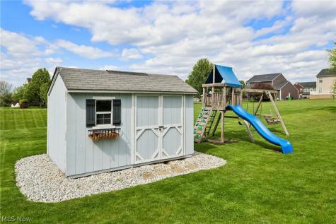 2721 Krska Place Barberton OH 44203