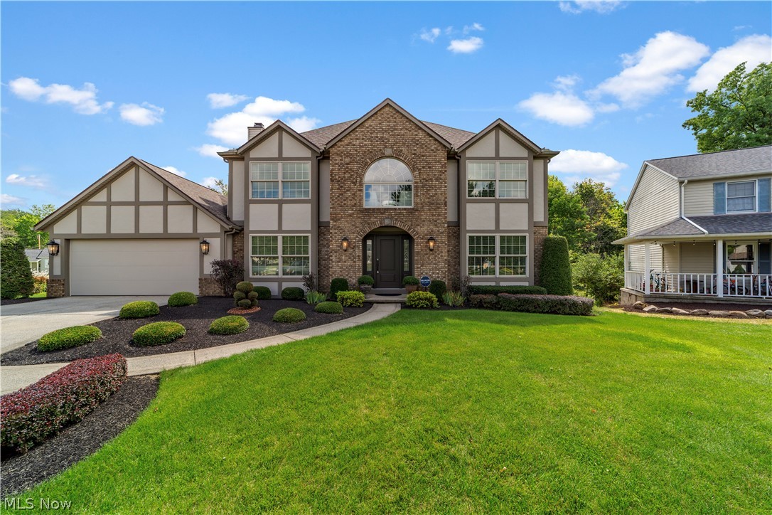 10187 Versailles Drive Strongsville OH 44136