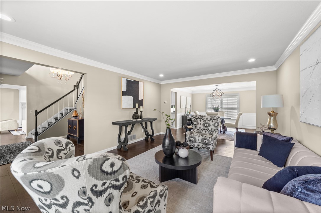 10187 Versailles Drive Strongsville OH 44136