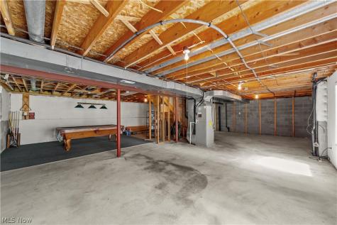 10187 Versailles Drive Strongsville OH 44136