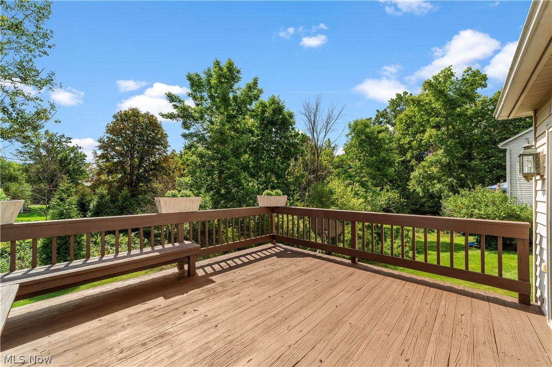 10187 Versailles Drive Strongsville OH 44136