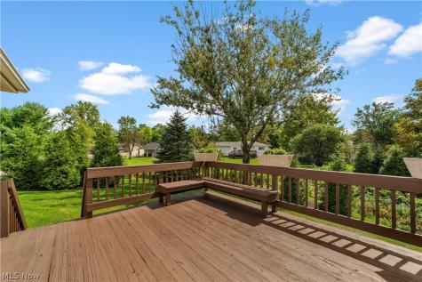 10187 Versailles Drive Strongsville OH 44136
