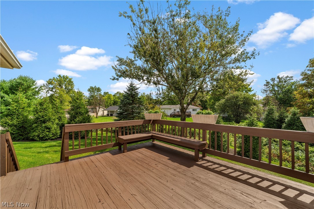 10187 Versailles Drive Strongsville OH 44136