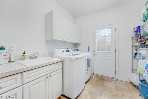 38595 Flanders Drive Solon OH 44139
