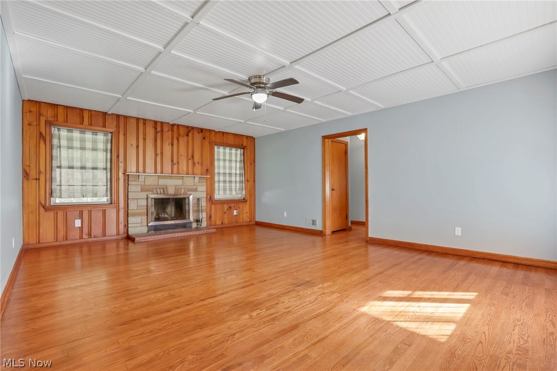 930 Friendship Drive New Concord OH 43762