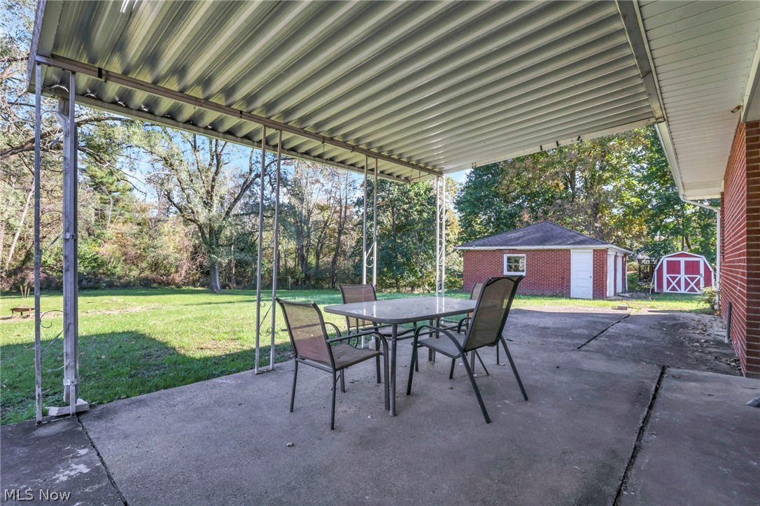 930 Friendship Drive New Concord OH 43762