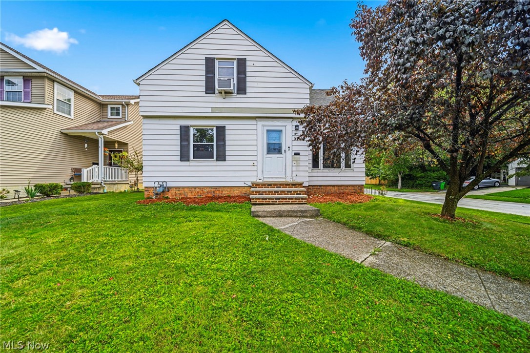 1081 Argonne Road South Euclid OH 44121