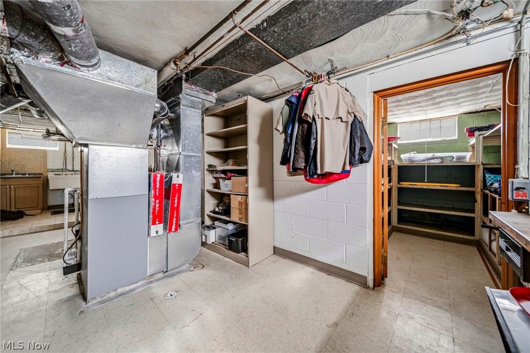 1081 Argonne Road South Euclid OH 44121