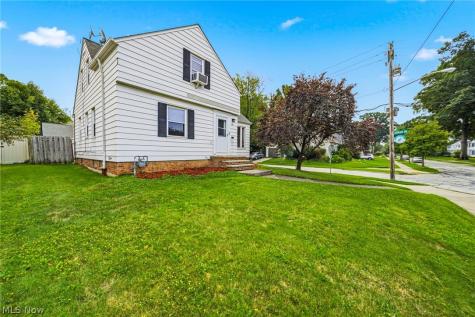 1081 Argonne Road South Euclid OH 44121