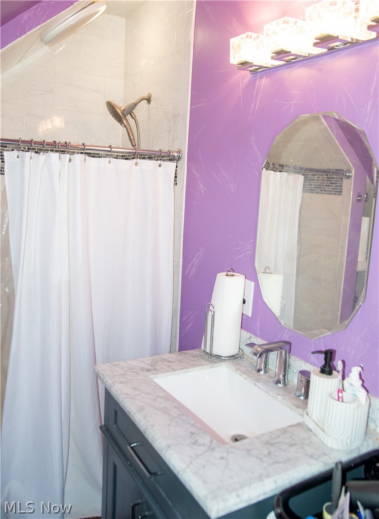 1081 Argonne Road South Euclid OH 44121