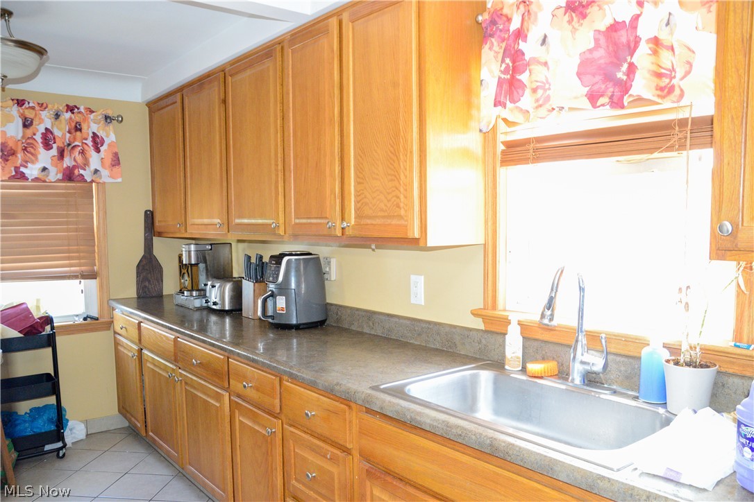 1081 Argonne Road South Euclid OH 44121