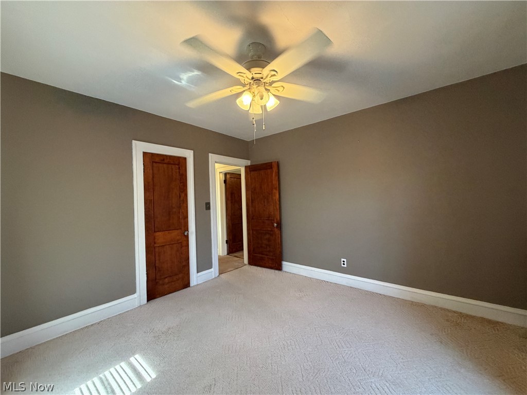 1370 Mathews Avenue Lakewood OH 44107