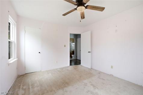 26850 Gary Avenue Euclid OH 44132