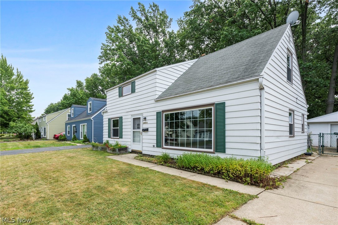 26850 Gary Avenue Euclid OH 44132