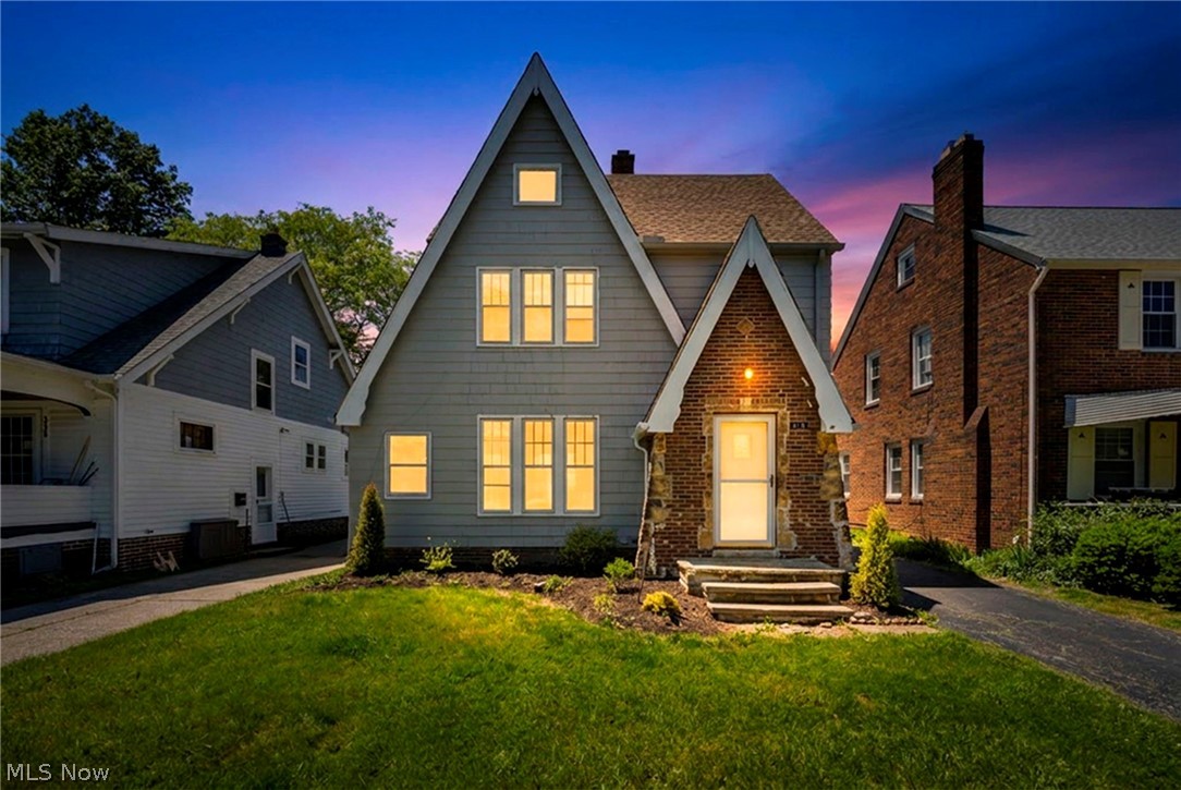 334 E 197 Street Euclid OH 44119