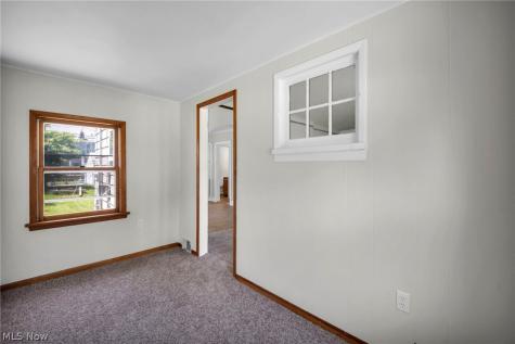 334 E 197 Street Euclid OH 44119