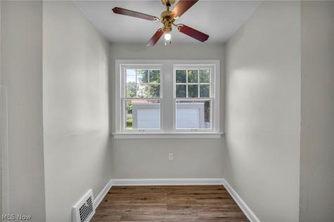 334 E 197 Street Euclid OH 44119
