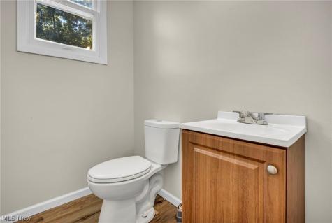 334 E 197 Street Euclid OH 44119
