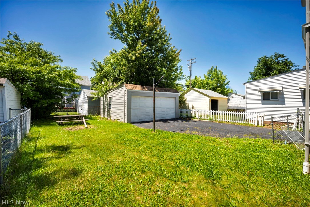 334 E 197 Street Euclid OH 44119