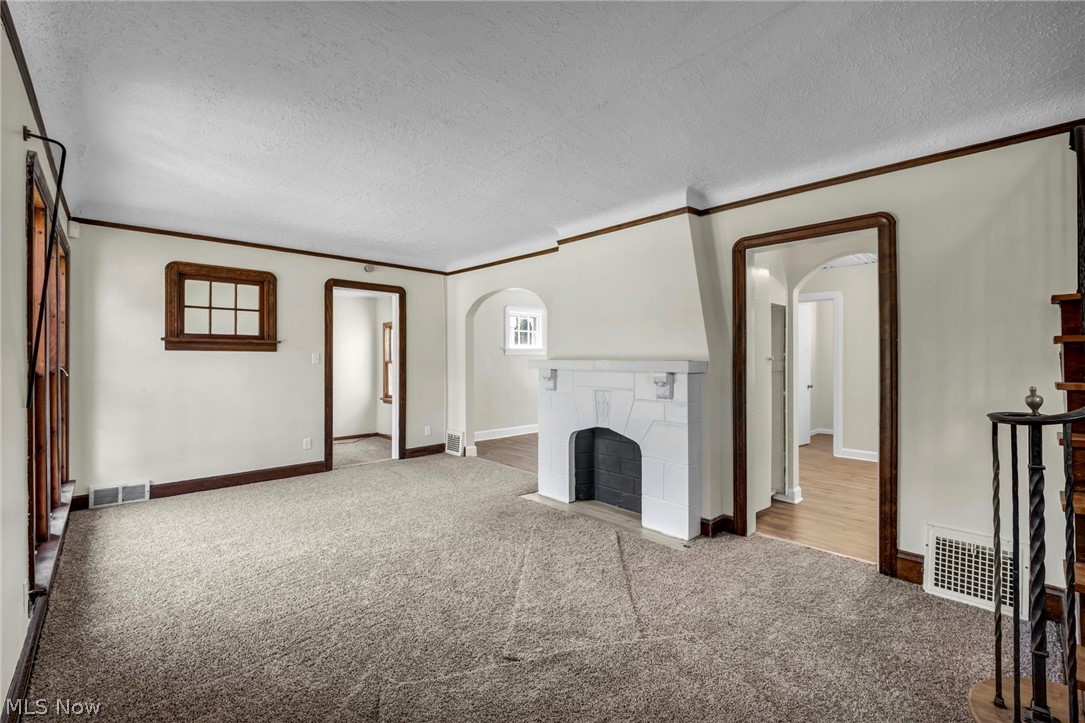 334 E 197 Street Euclid OH 44119