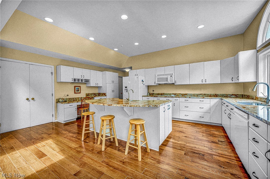 150 Sterncrest Drive Moreland Hills OH 44022