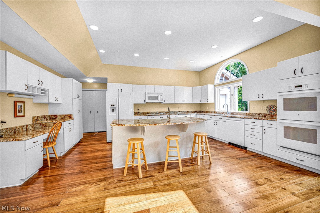 150 Sterncrest Drive Moreland Hills OH 44022