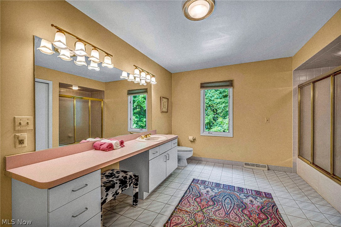 150 Sterncrest Drive Moreland Hills OH 44022