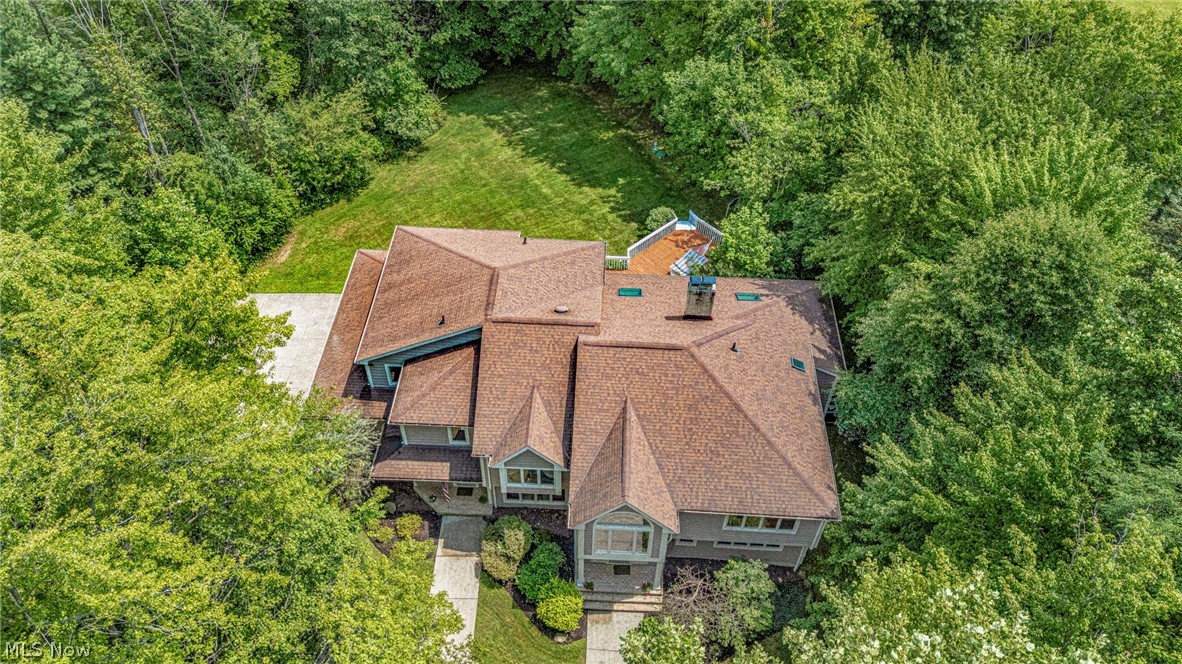 150 Sterncrest Drive Moreland Hills OH 44022