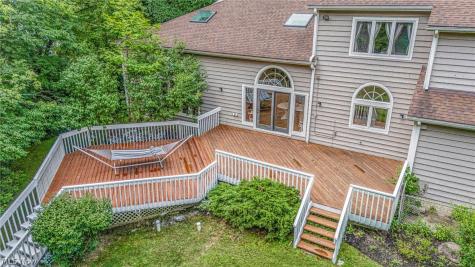 150 Sterncrest Drive Moreland Hills OH 44022