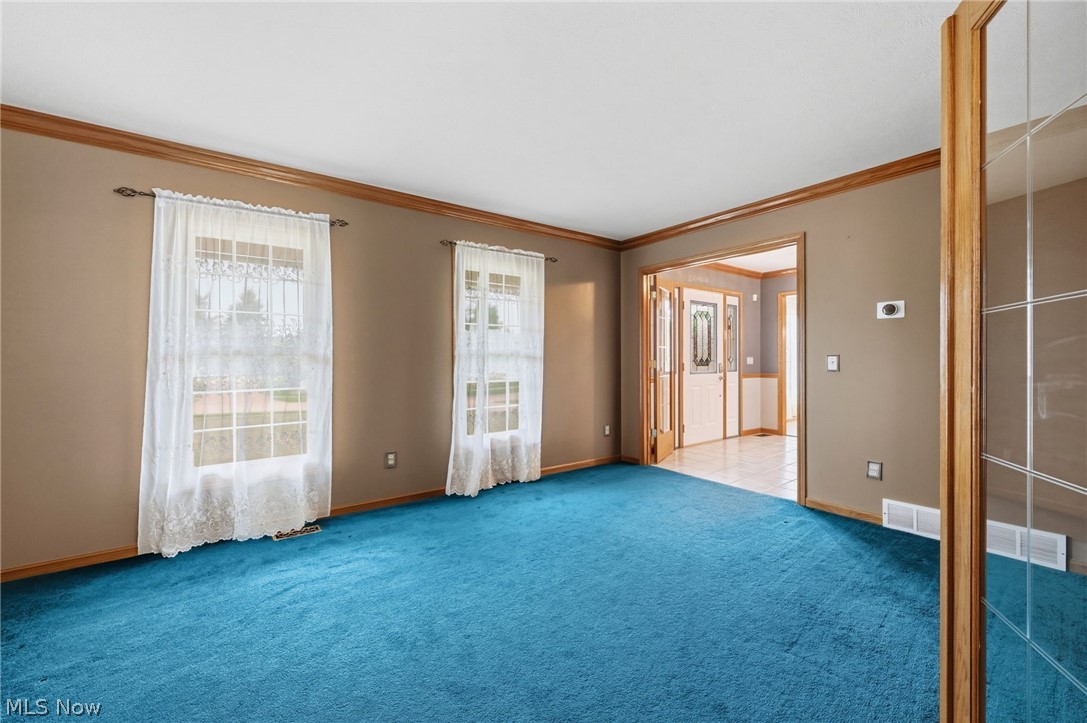 9473 Whalers Cove Mentor OH 44060
