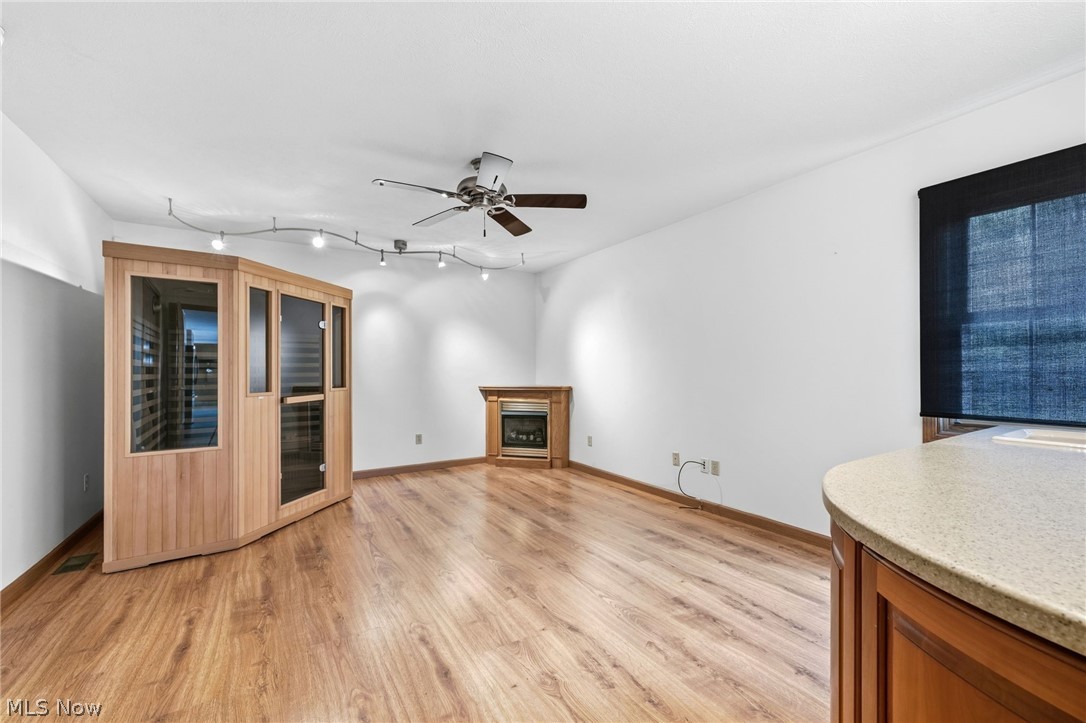 9473 Whalers Cove Mentor OH 44060