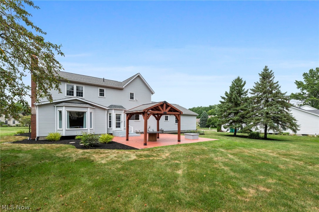 9473 Whalers Cove Mentor OH 44060