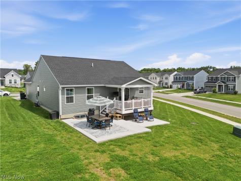 1082 Bookman Avenue Akron OH 44312
