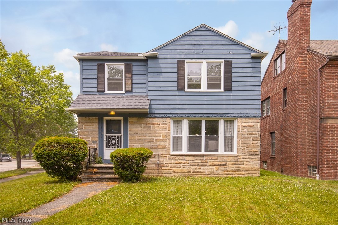 2374 Traymore Road University Heights OH 44118