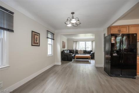 2374 Traymore Road University Heights OH 44118