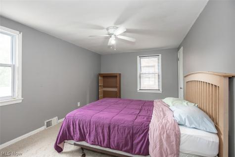 2374 Traymore Road University Heights OH 44118