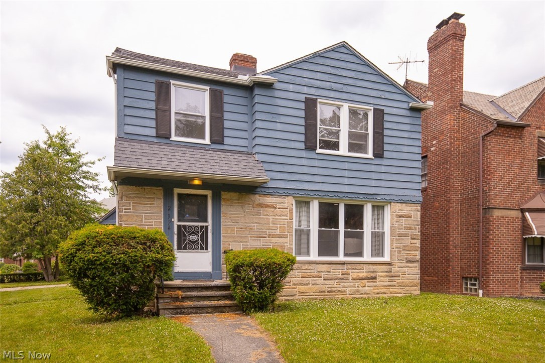 2374 Traymore Road University Heights OH 44118