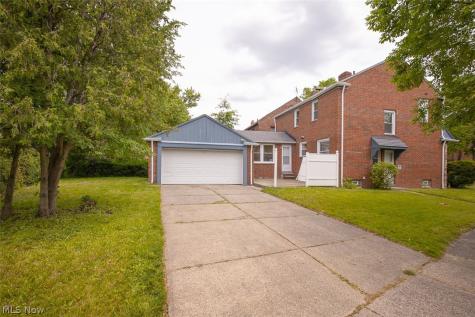 2374 Traymore Road University Heights OH 44118