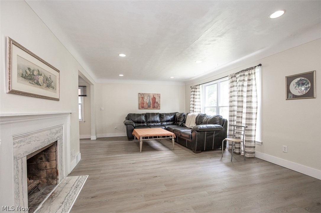 2374 Traymore Road University Heights OH 44118