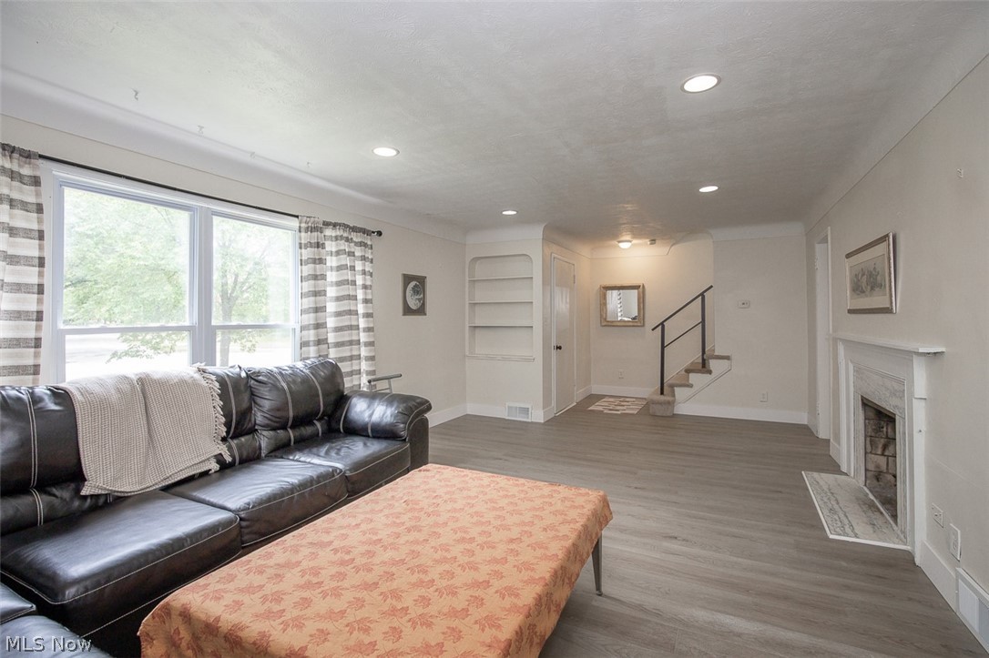 2374 Traymore Road University Heights OH 44118