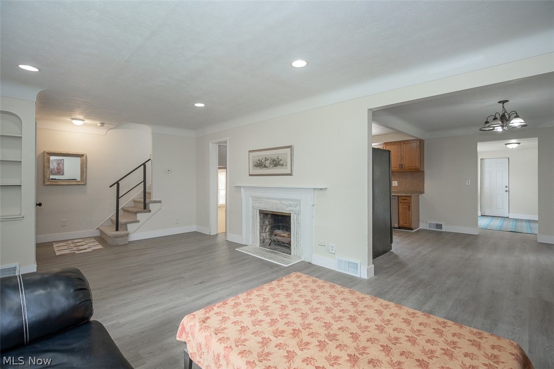 2374 Traymore Road University Heights OH 44118