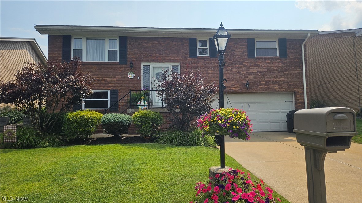 2654 Lafayette Boulevard Steubenville OH 43953