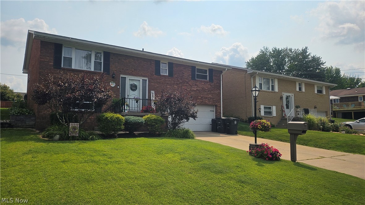 2654 Lafayette Boulevard Steubenville OH 43953