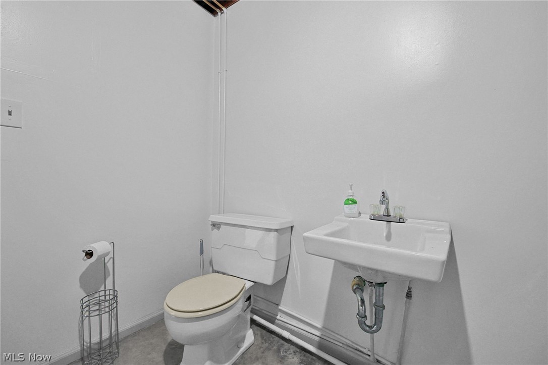 3285 Lakewood Drive Zanesville OH 43701